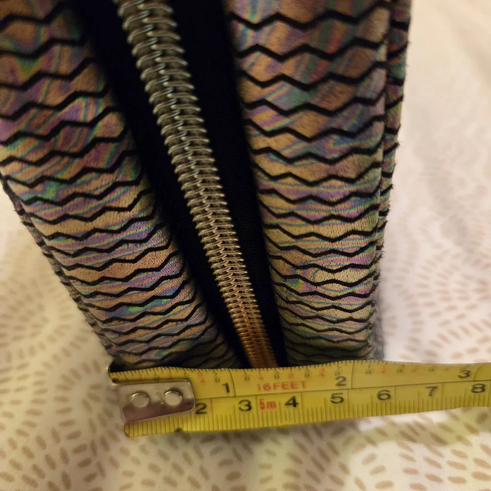 Kestrel Patterned Travel Case